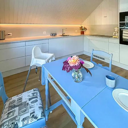 Дом отдыха Pet Friendly In With Kitchen