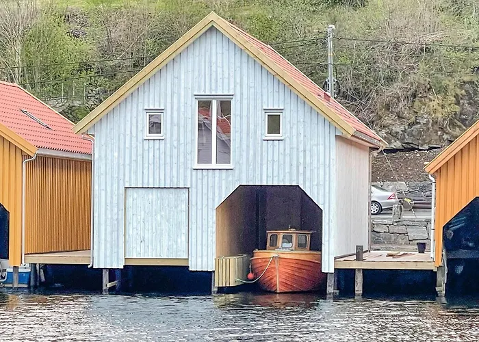 Pet Friendly In With Kitchen Vakantiehuis Feda